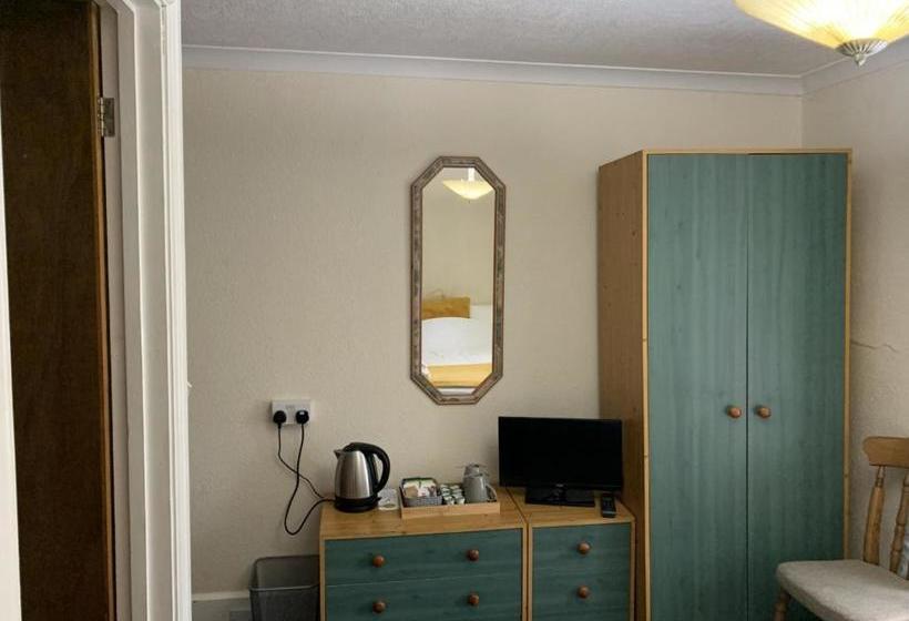 בית מלון כפרי The Castle