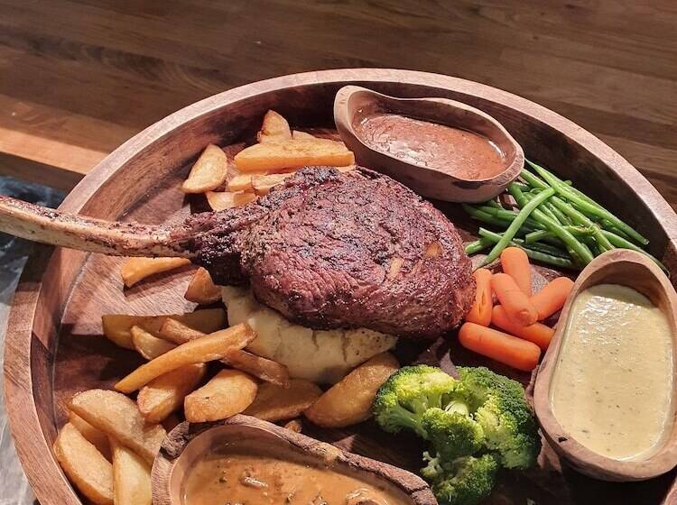 فندق The Royal Oak