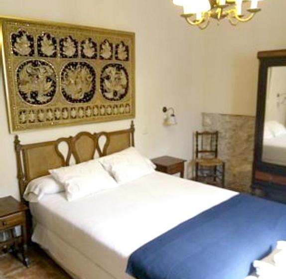 Spacious Villa With Private Pool Campo De Cuellar