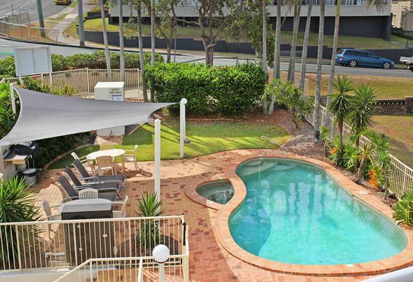 Kings Way Apartments