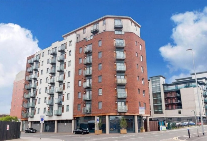 Letsby At Home Cypress Point