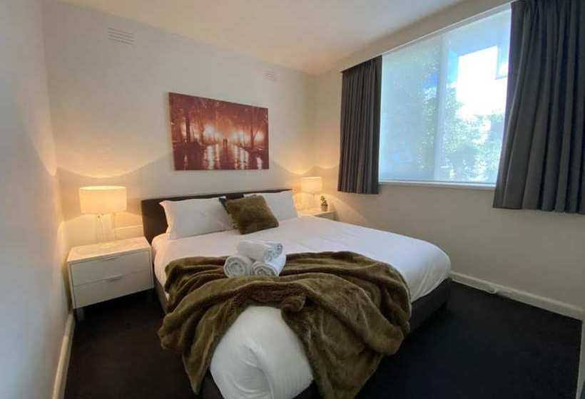 Melbourne Beachside Apartment