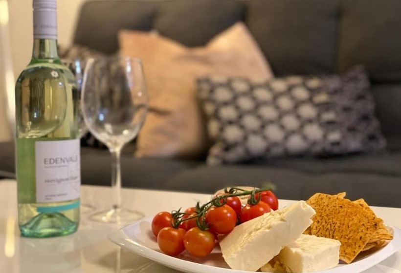 Melbourne Beachside Apartment