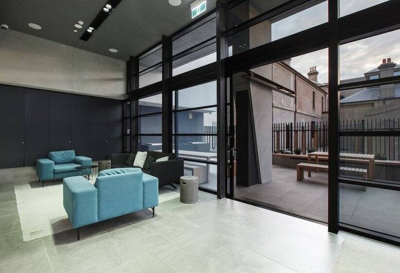 Ocean Views St Kilda Apartment By Ready Set Host