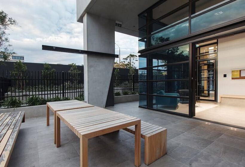 Ocean Views St Kilda Apartment By Ready Set Host