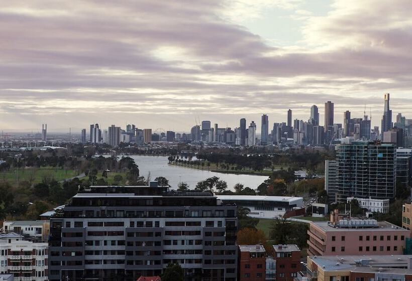 Ocean Views St Kilda Apartment By Ready Set Host