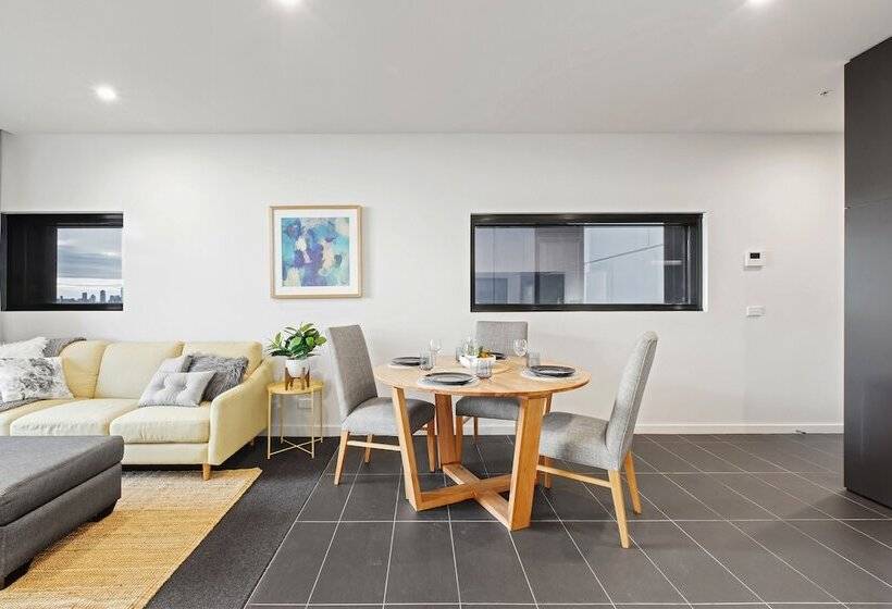 Ocean Views St Kilda Apartment By Ready Set Host