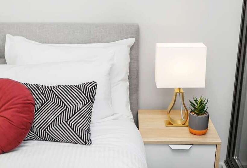 Ocean Views St Kilda Apartment By Ready Set Host