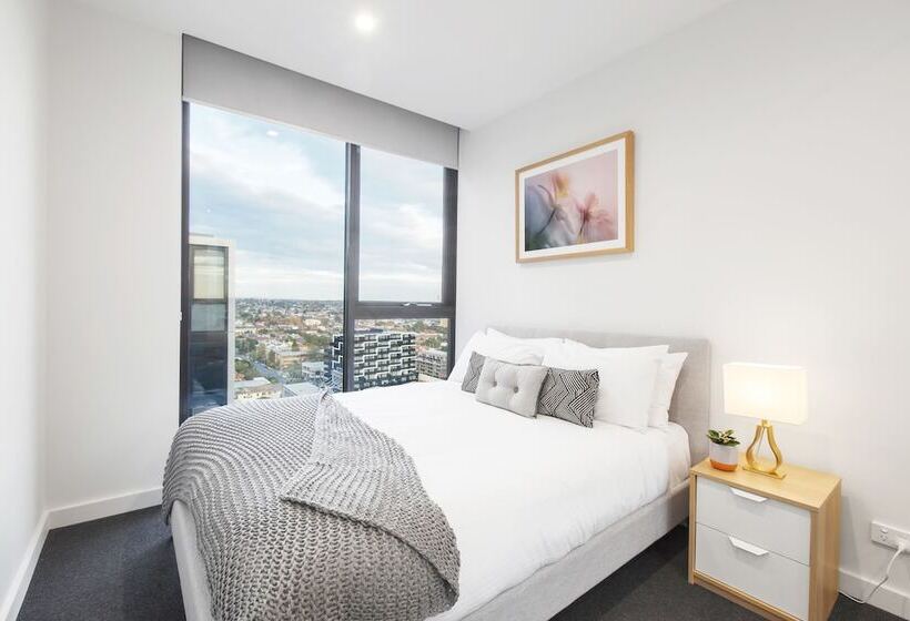 Ocean Views St Kilda Apartment By Ready Set Host