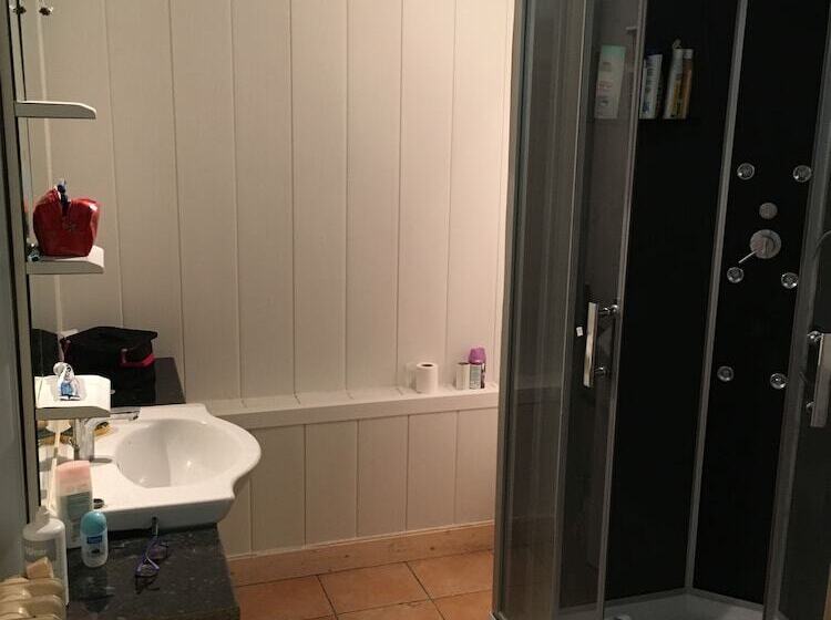 بنسيون Les Pins