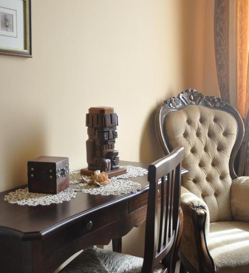 膳宿费 Villa Del Poeta