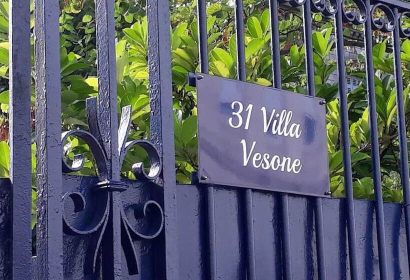 بنسيون Villa Vesone