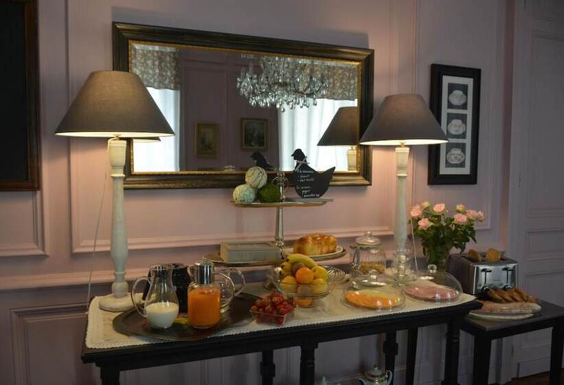 بنسيون Villa Vesone