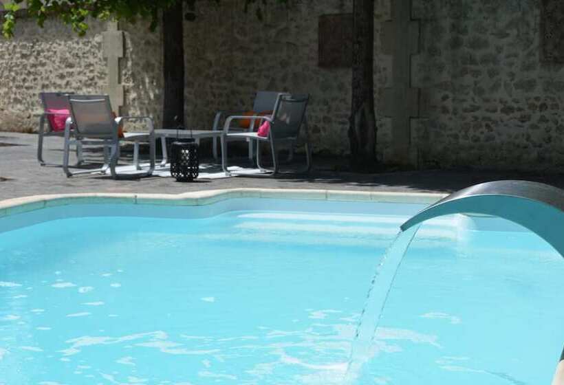 بنسيون Villa Vesone