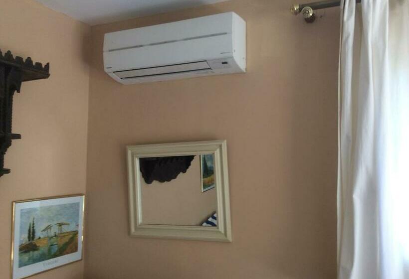 La Roseraie Camarguaise