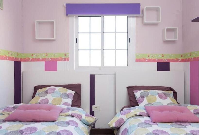 Villa Blanca Tenerife   Complete House   Terrace And Bbq, 5 Minutes From The Beach And Airport