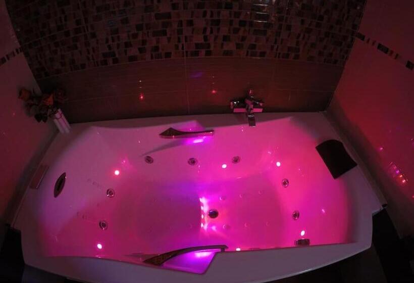 Villa Blanca Tenerife   Complete House   Terrace And Bbq, 5 Minutes From The Beach And Airport