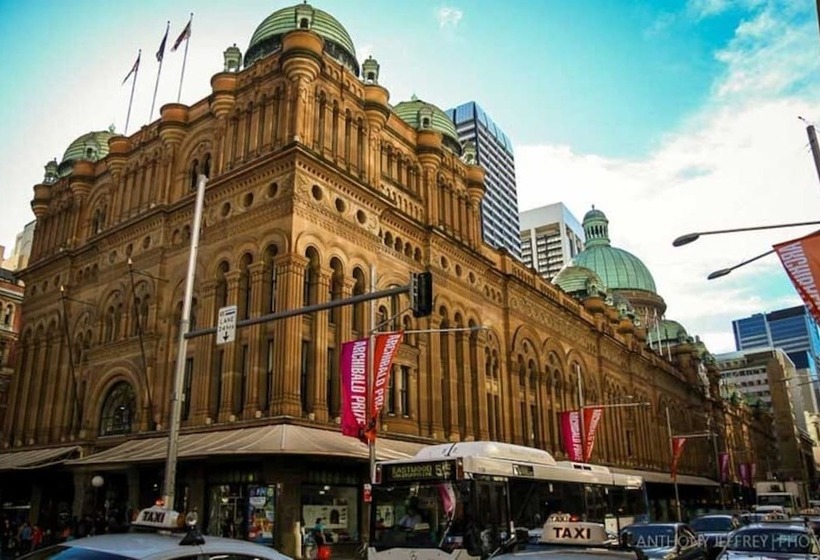 Warrick Fram 3 Beds Apt Free Parking Walk To Westfield Close To Hospital Nwf003