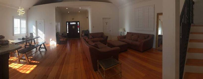 Alecia B&b