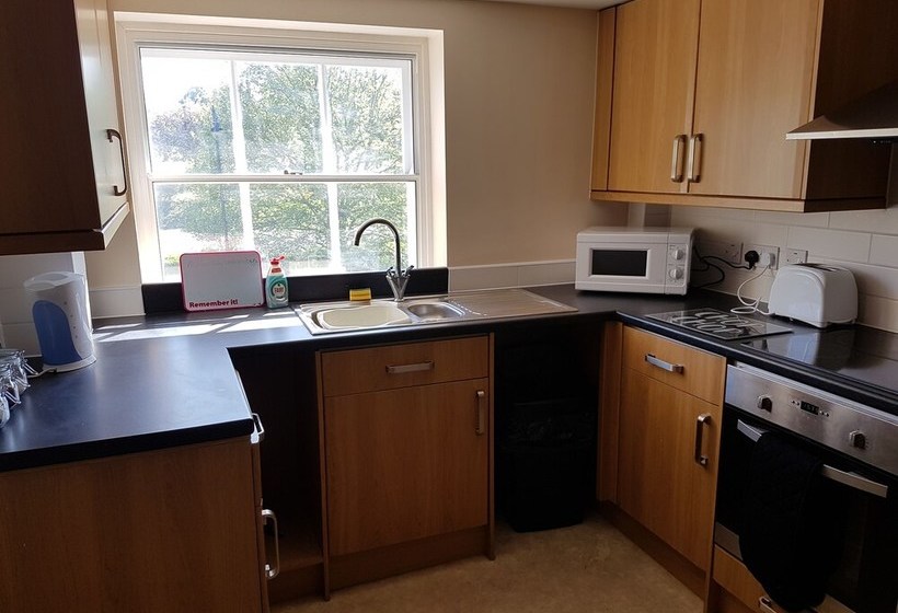 Apartment 9 Robertson Villas