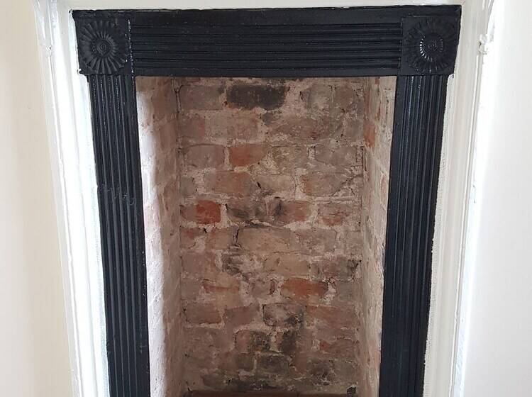 Apartment 9 Robertson Villas