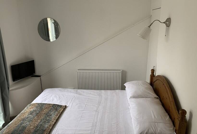 ベッドアンドブレックファースト Bell Cottage