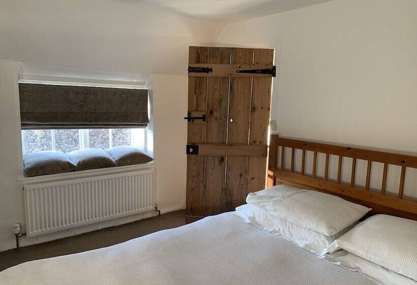 Bed and Breakfast Bell Cottage