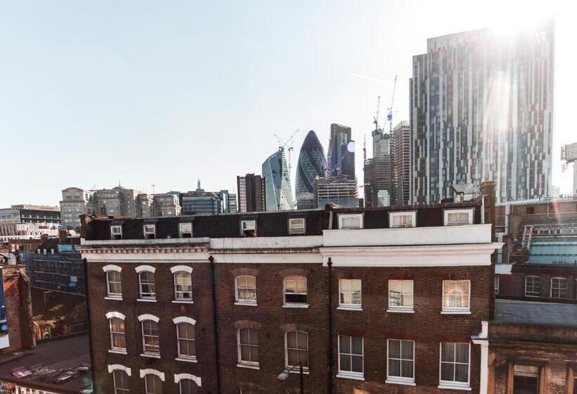 City View Flat At Liverpool St Brick Ln