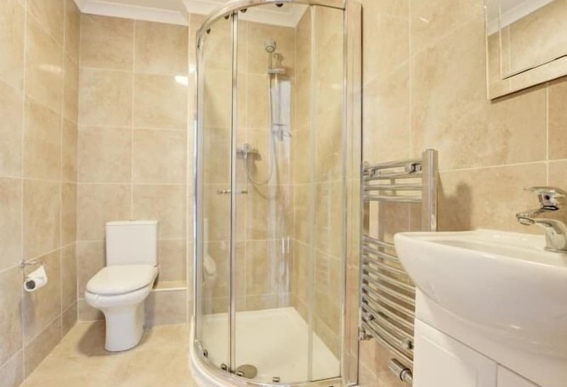 Cosy Dragon @pembrokeshire