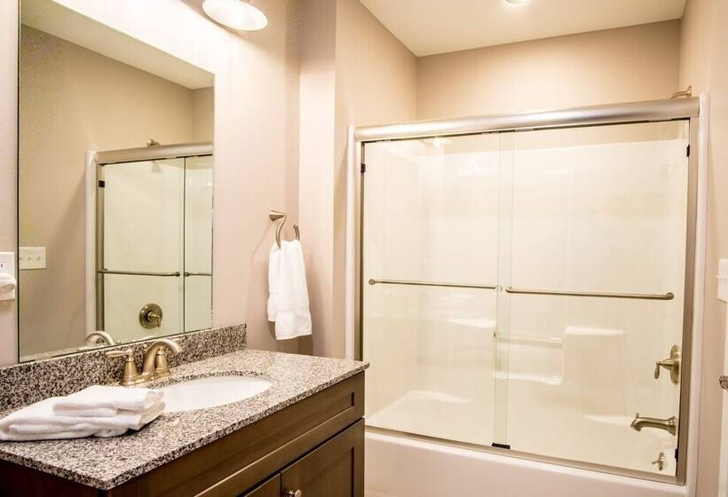 Cranmore Condominium Lodging