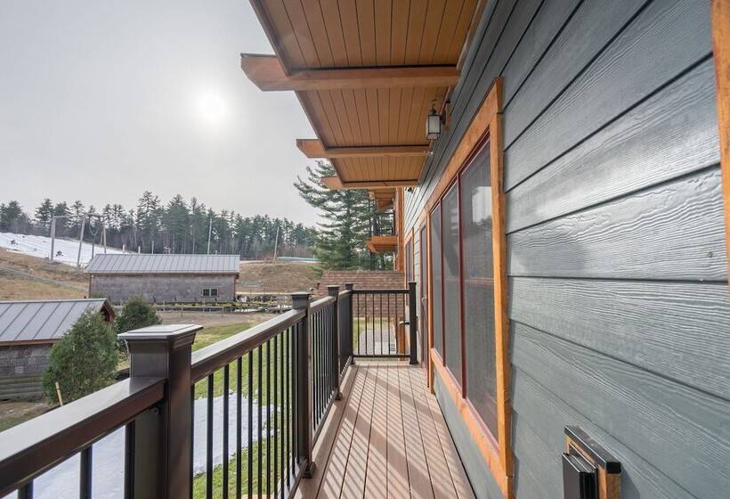 Cranmore Condominium Lodging