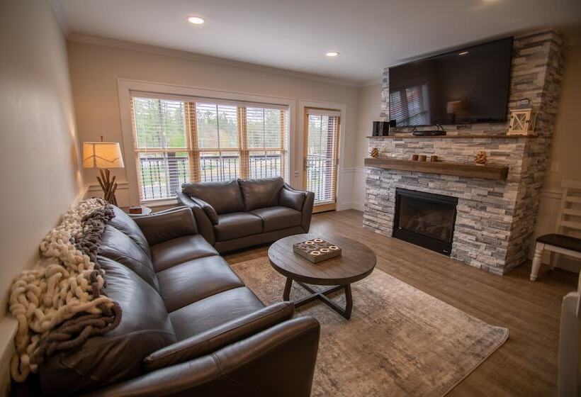 Cranmore Condominium Lodging
