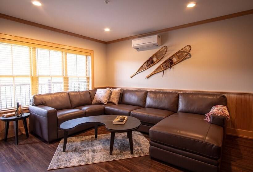 Cranmore Condominium Lodging