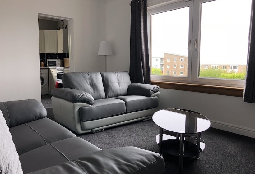 Dysart Sea View Apartment