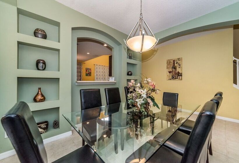 Emerald Island #1 7 Bed 6 Baths Villa