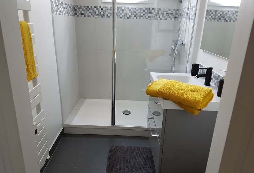 Fontainebleau Sweet Home Garden