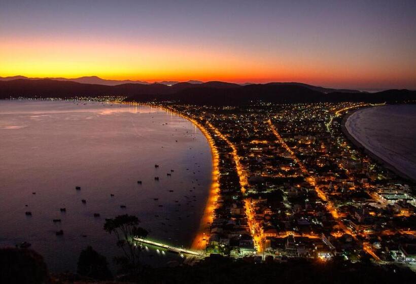 فندق فئة نجمة واحدة Pousada Aquarela De Bombinhas