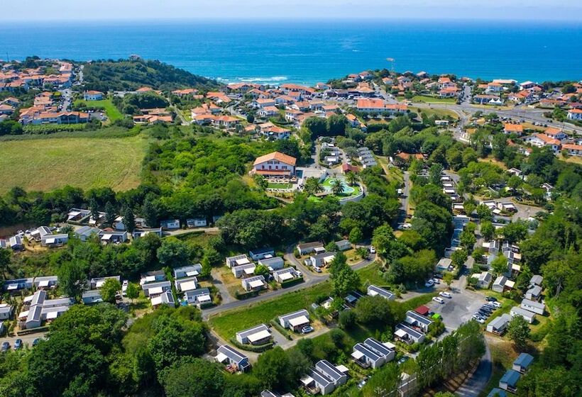 فندق Camping Erreka