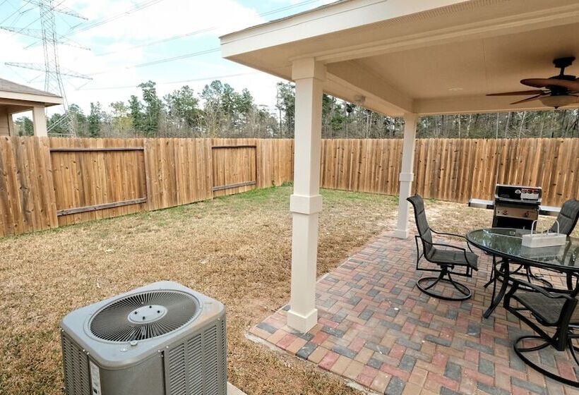 3bdrm 2bath 5beds   Iah Airport, Humble