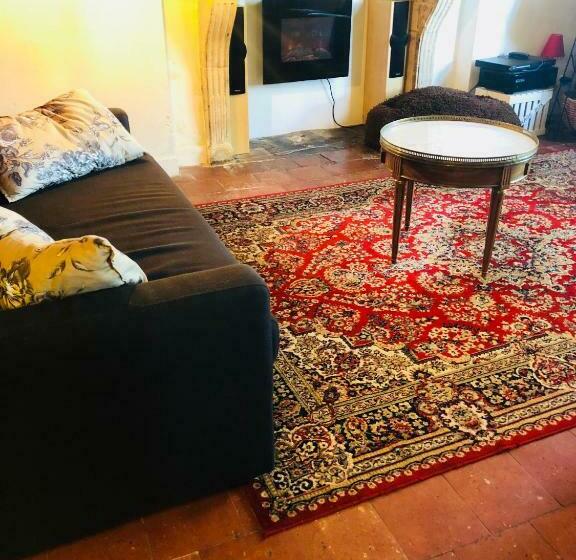 Le Gite De La Muraille