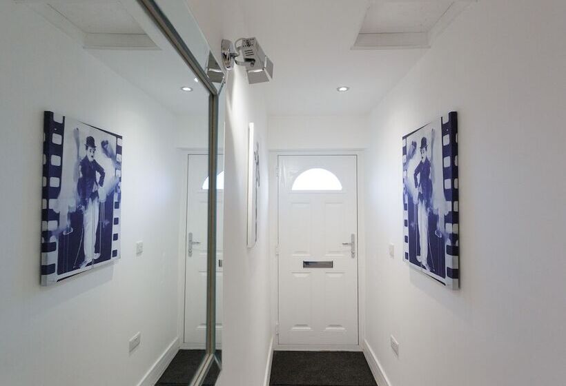 Live In Leeds Greenhill Bungalows