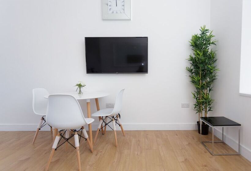 Live In Leeds Greenhill Bungalows