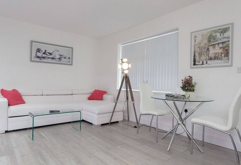 Live In Leeds Greenhill Bungalows