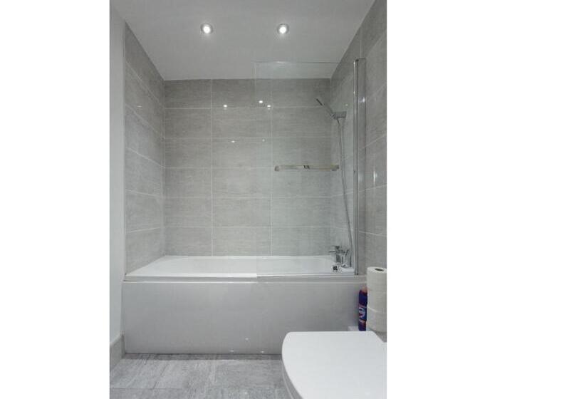 Live In Leeds Greenhill Bungalows