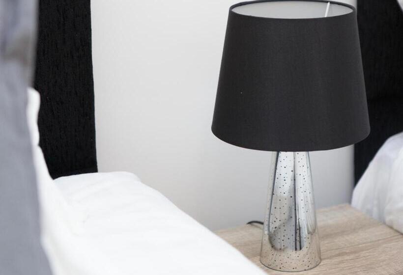 Live In Leeds Greenhill Bungalows