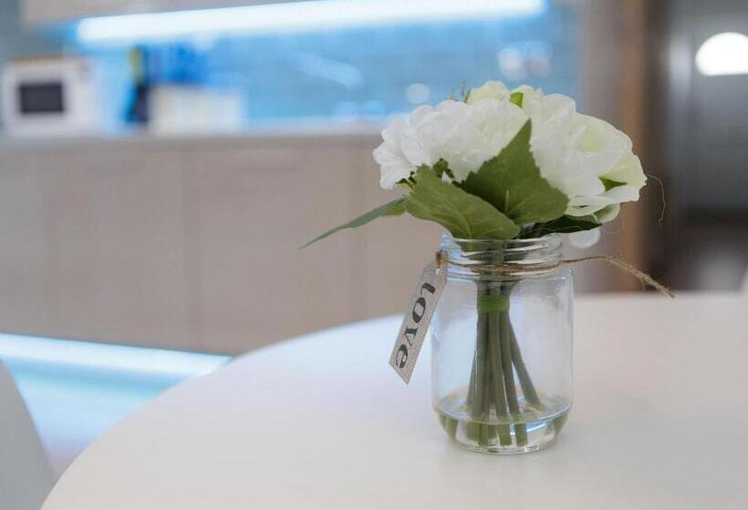 Live In Leeds Greenhill Bungalows