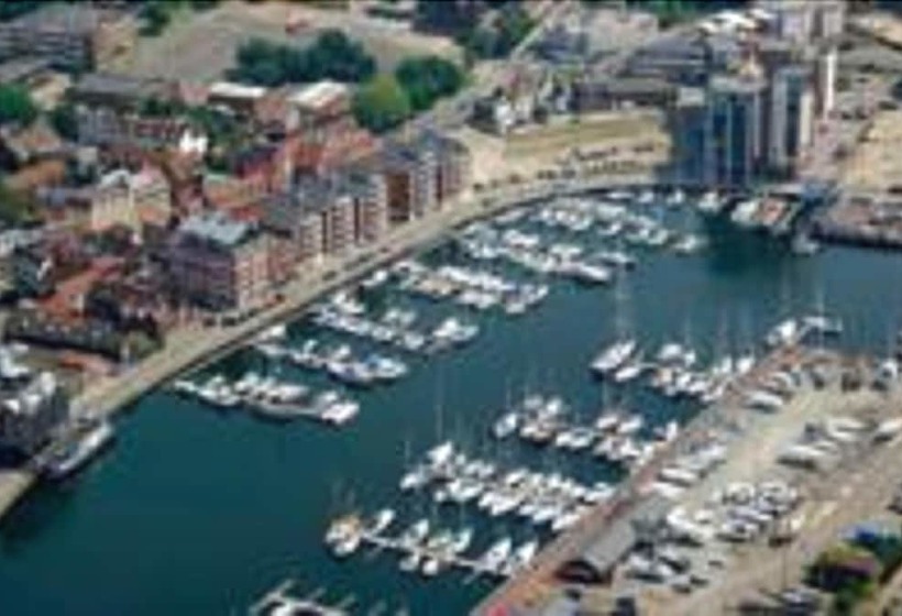 Nautica Apartments Ipswich