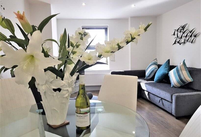 One To One Apartments