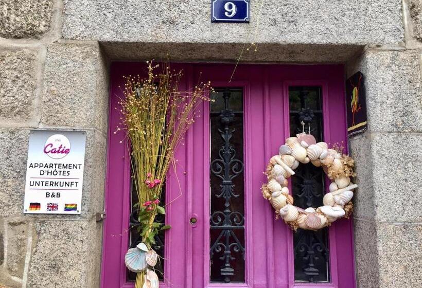 بنسيون Chez Catie