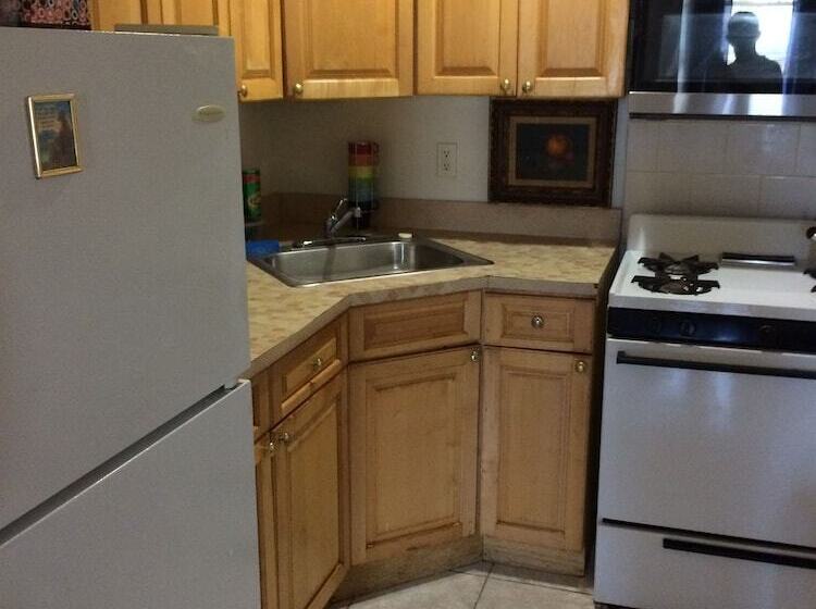 Пансион Cozy And Quiet